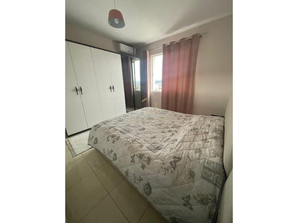 Jepet me qera apartament 2+1 Ne Kamez. 3