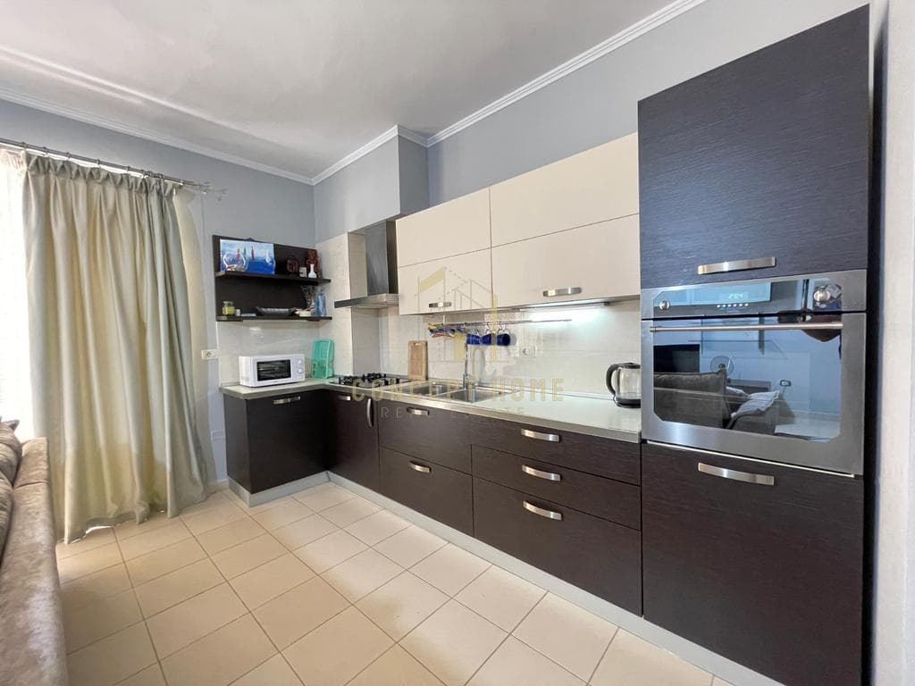 Jepet me qera apartament 2+1+2 te 2