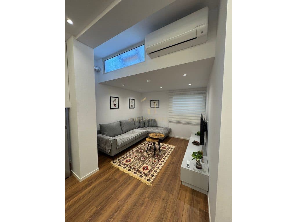 Jepet me qera Apartament 1+1 Tek Rruga e Durresit
