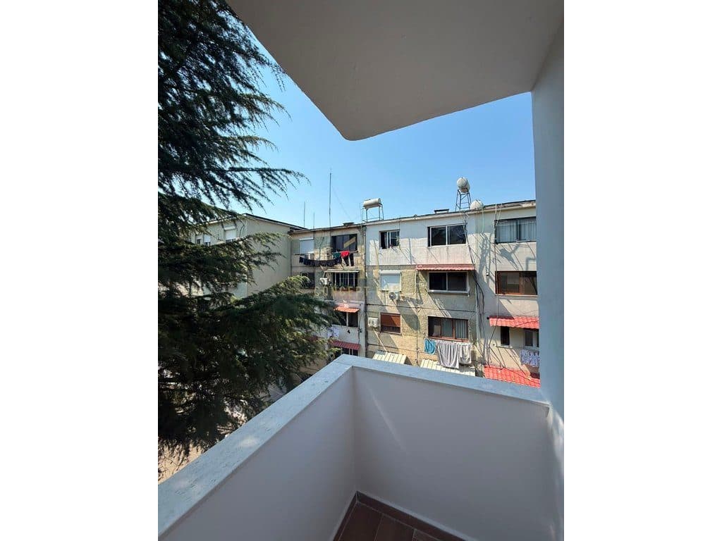 Apartament 1+1 në shitje në