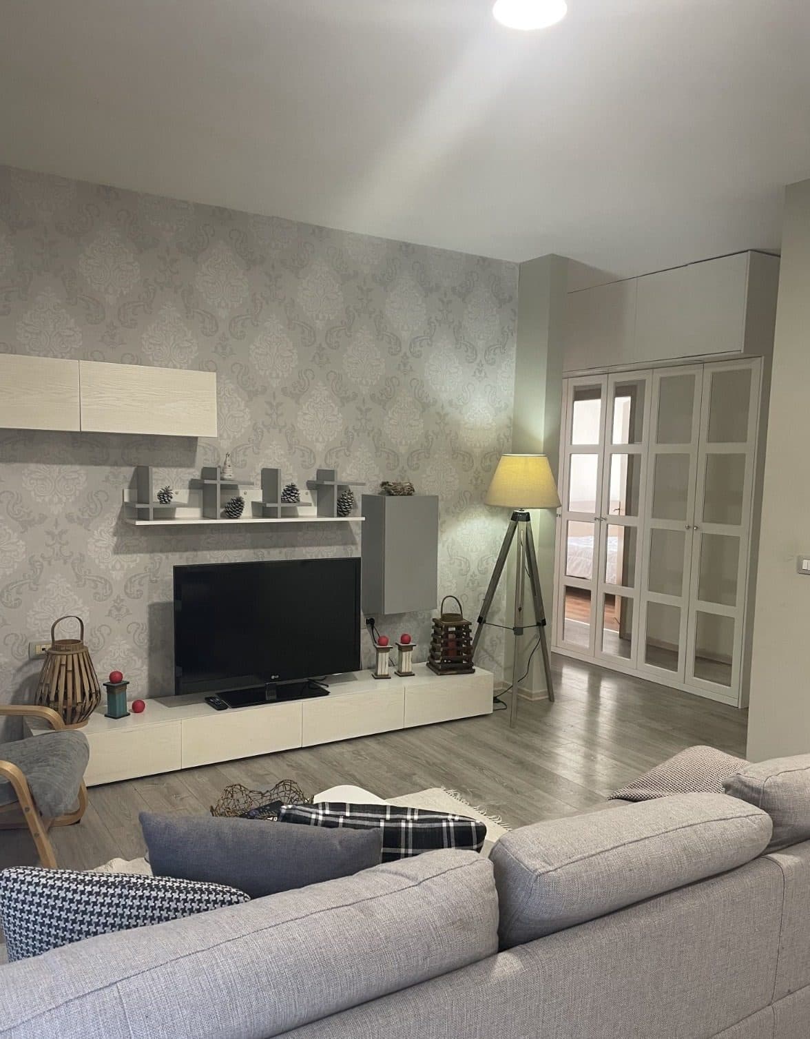 Shitet Apartament 2+1 tek Kodra e Diellit