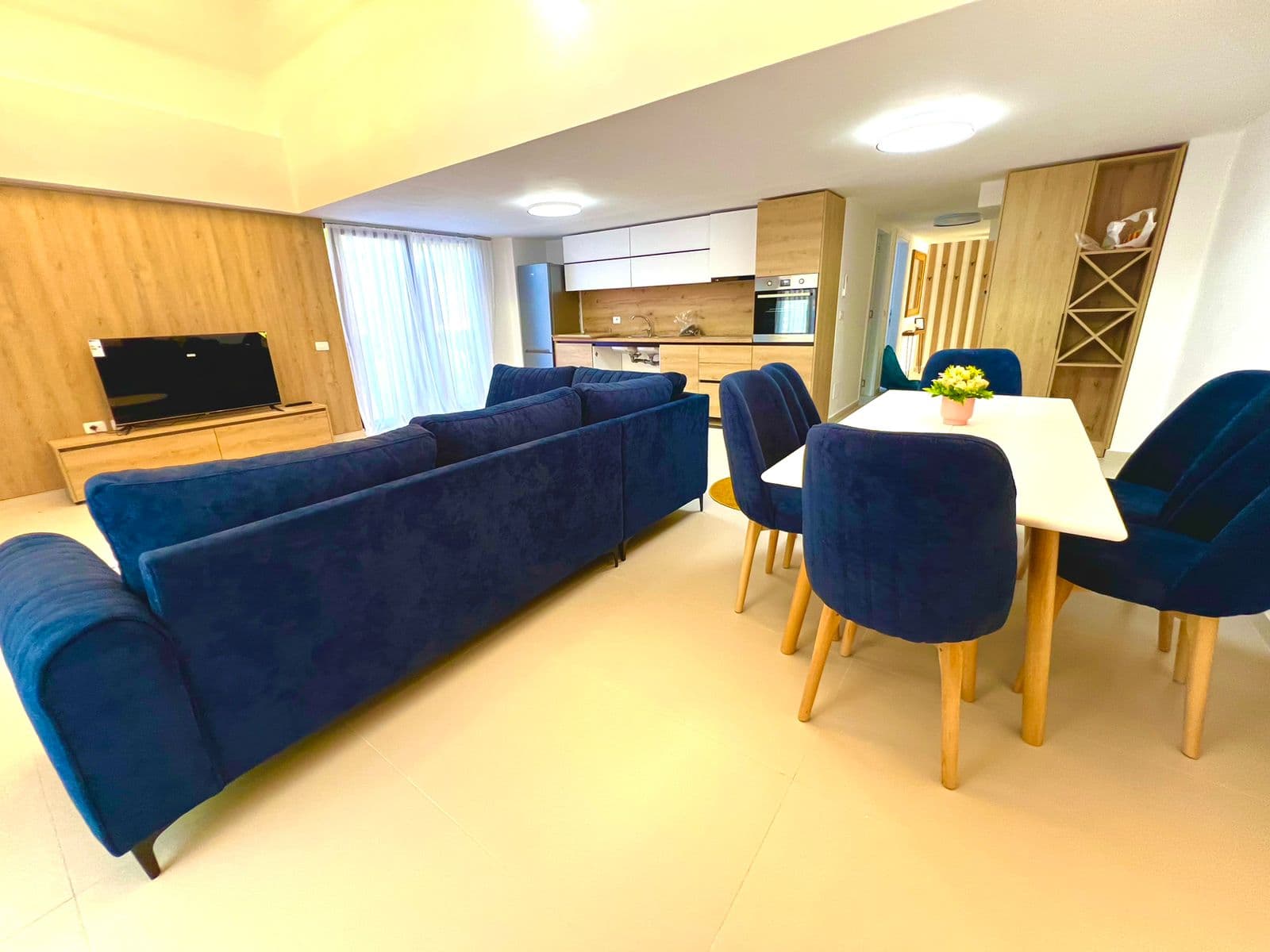 Duplex 3+1+2+Parkim Me Qira tek Kodra e Diellit 2, Tiranë - 1400€ | 170 m²