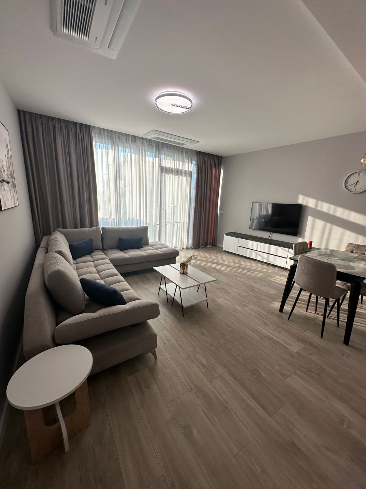 Apartament 2+1 Me Qira në Liqeni Artificial, Tiranë - 1400€ | 110 m² 2