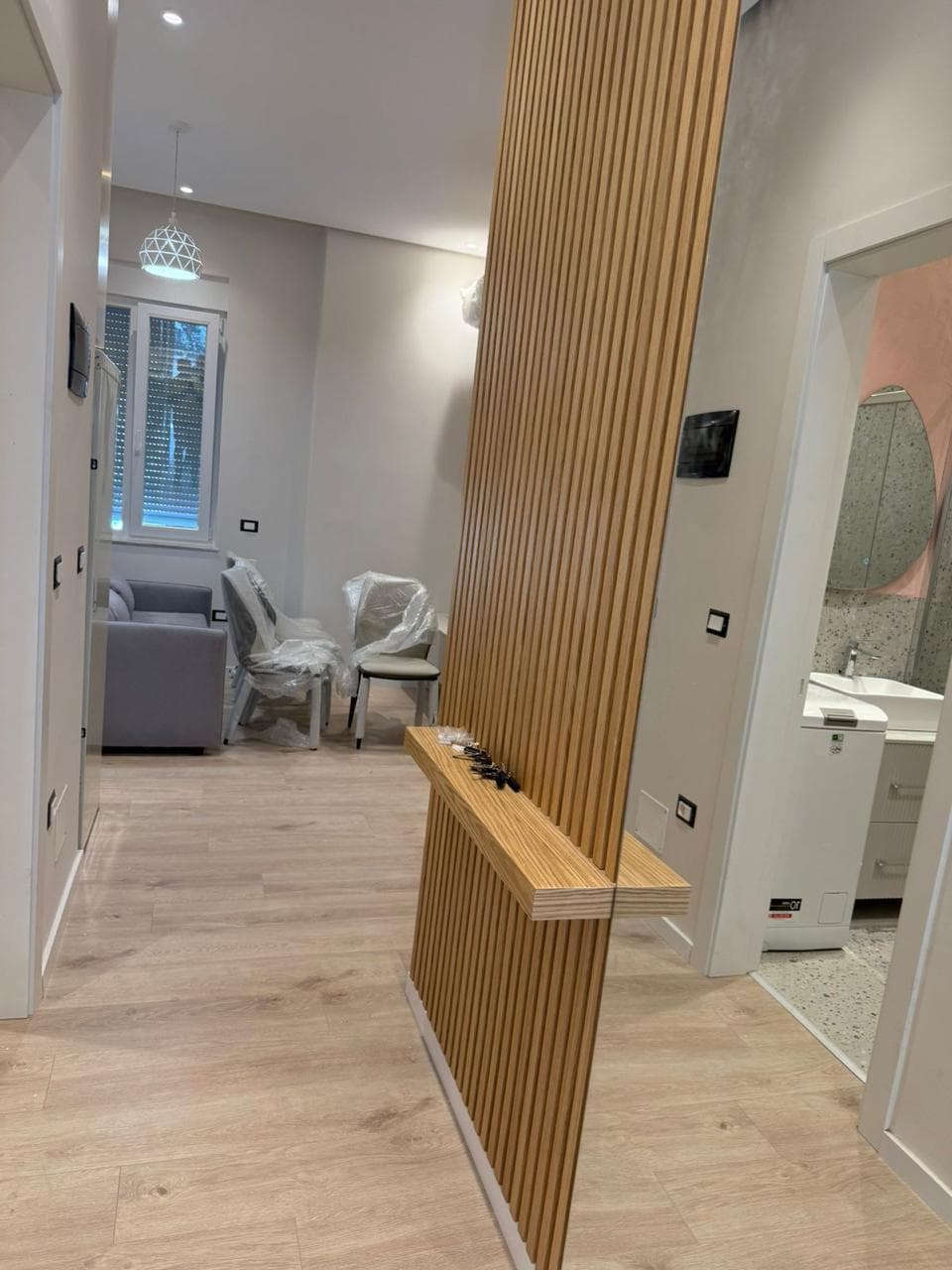 Jepet qera Apartament 1+1 , tek Selvia 2