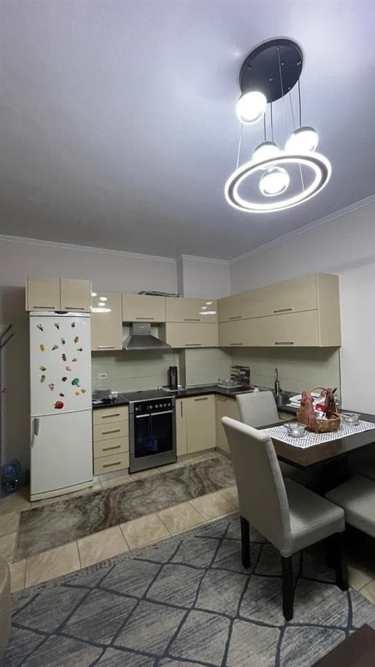 Apartament 2+1 Me Qira në Astir, Tiranë - 450€ | 80 m²