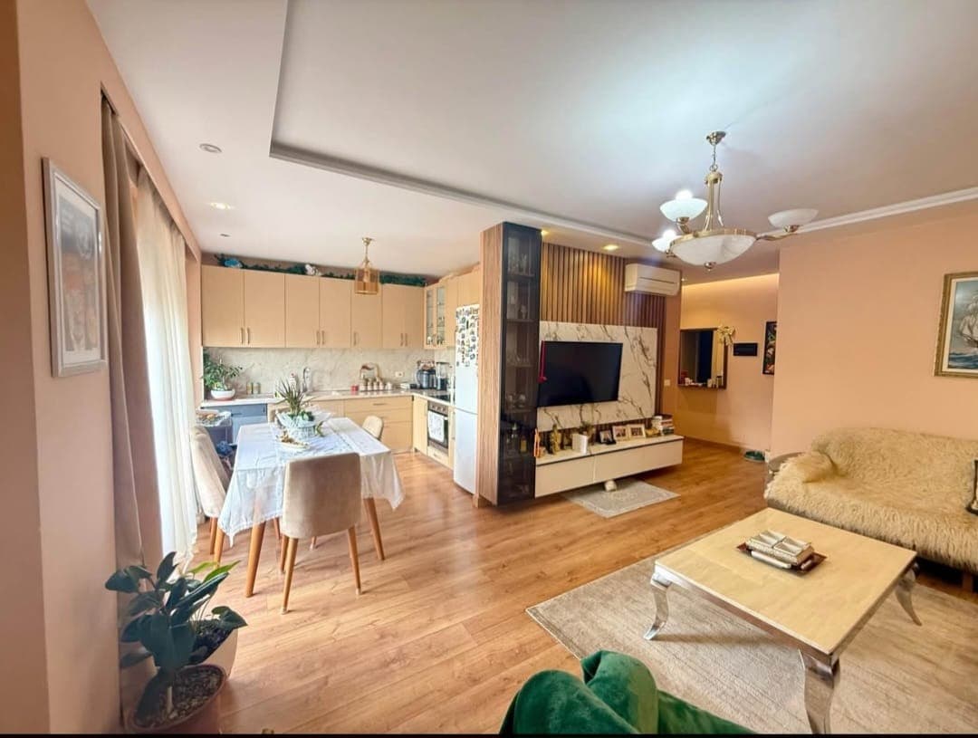 Apartament 3+1 Për Shitje në Kopshti Botanik, Tiranë - 315,000€ | 120.7 m² 4