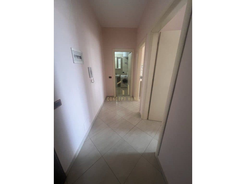 Shitet Apartament 1+1 ne Astir 3