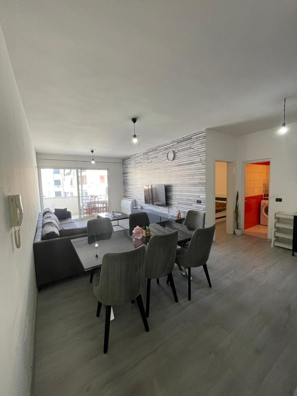 Shitet apartament 1+1 ne Astir 2