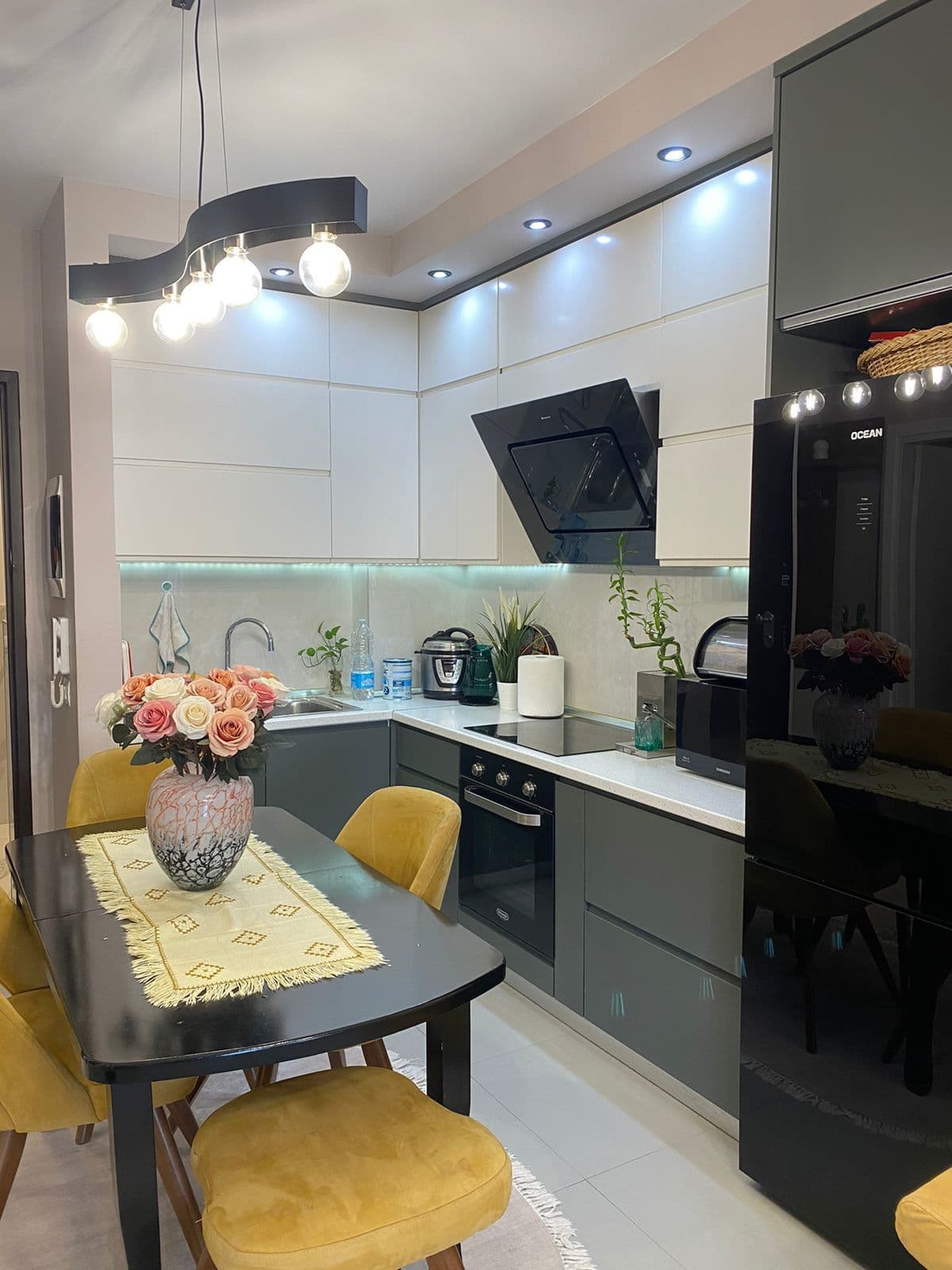 Jepet me qera apartament 1+1 tek Stadiumi Dinamo 3