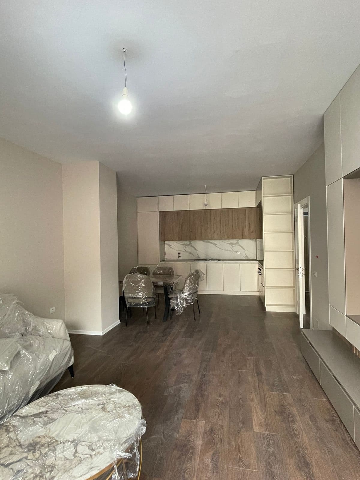 Jepet me qera apartment 2+1+2 Ne Porcelan(ASL) 3