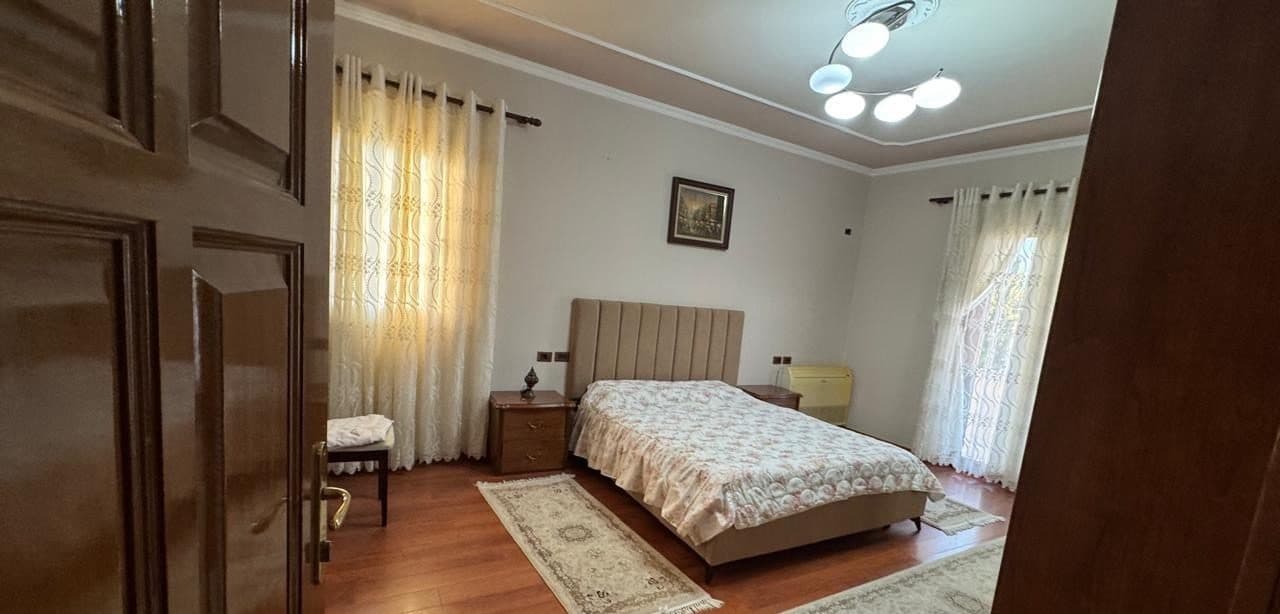 Jepet me qera apartament 2+1 ne Allias/Cmimi: 50,000 Leke/Muaj 3