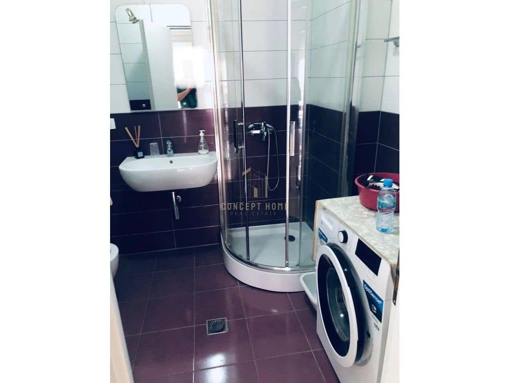 Jepet me qera apartament 2+1+2 tek 3