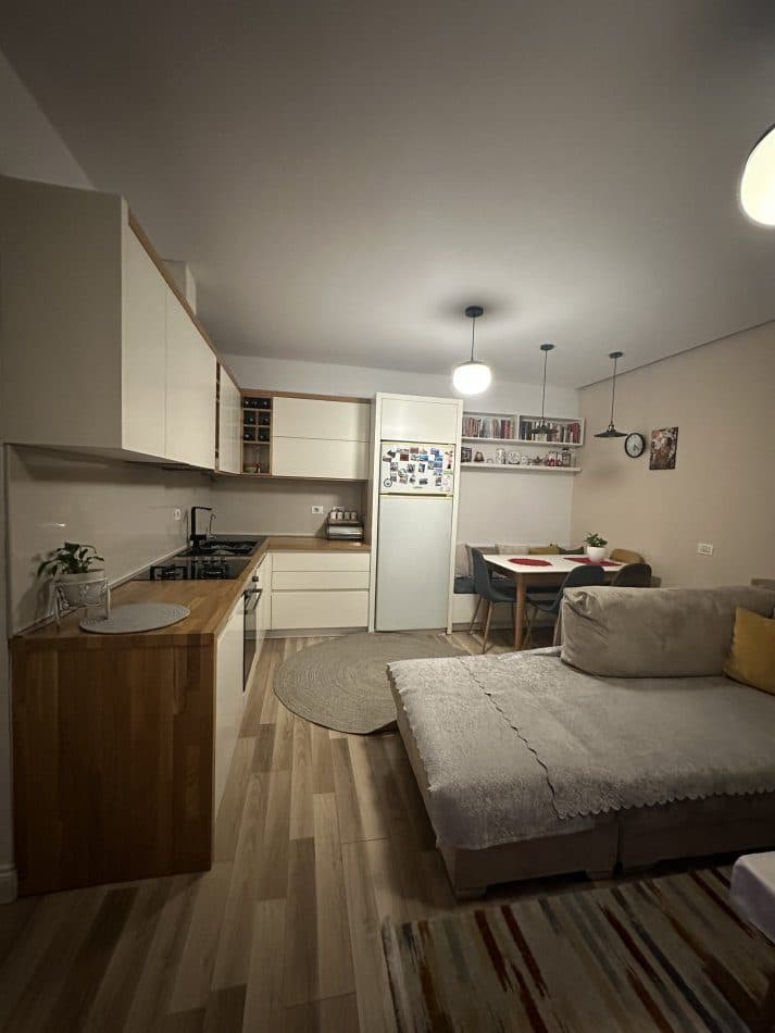 Shitet apartament 2+1 Ne Fresk 3