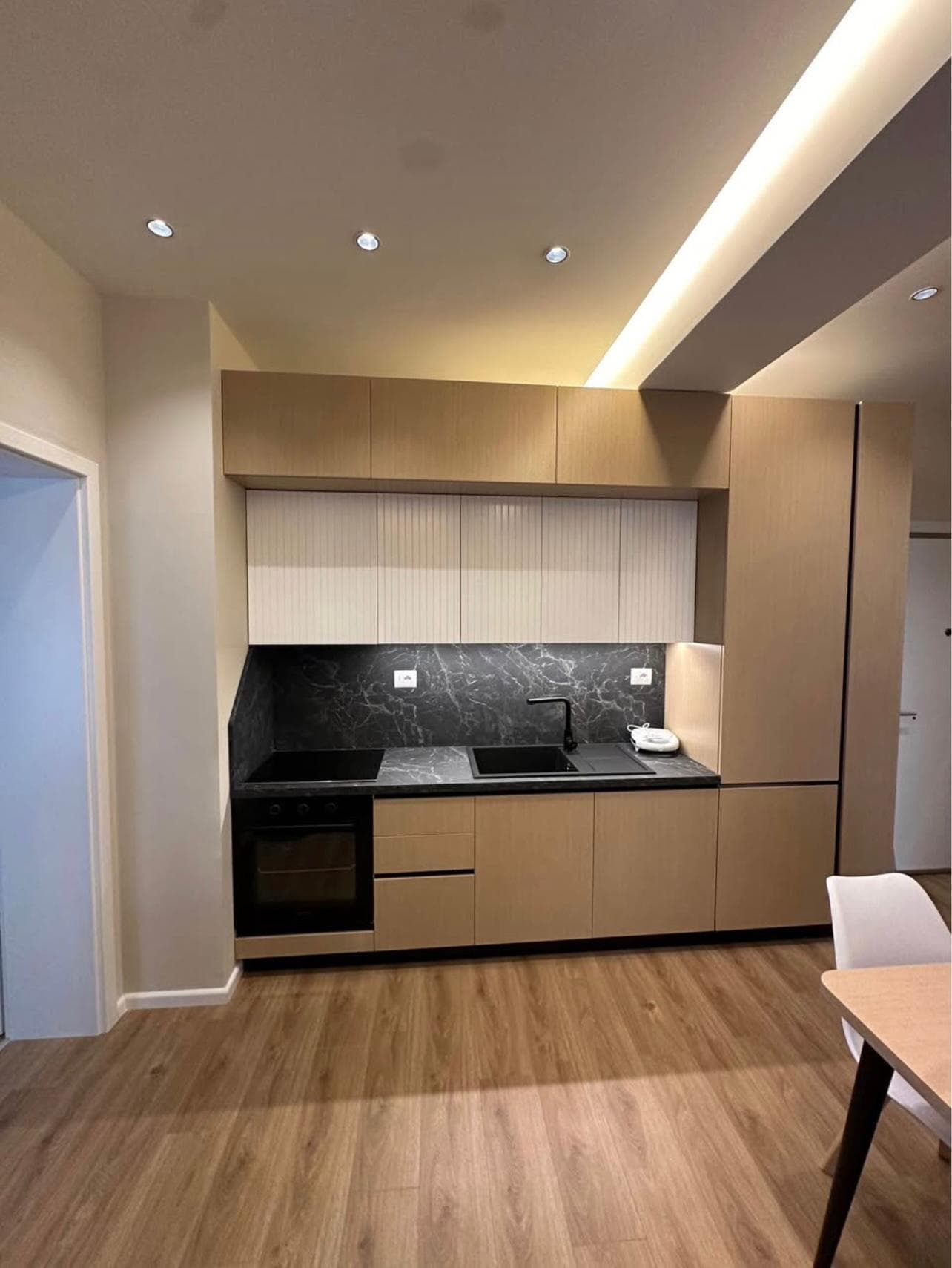 Shitet Apartament 1+1 Ali dem 3