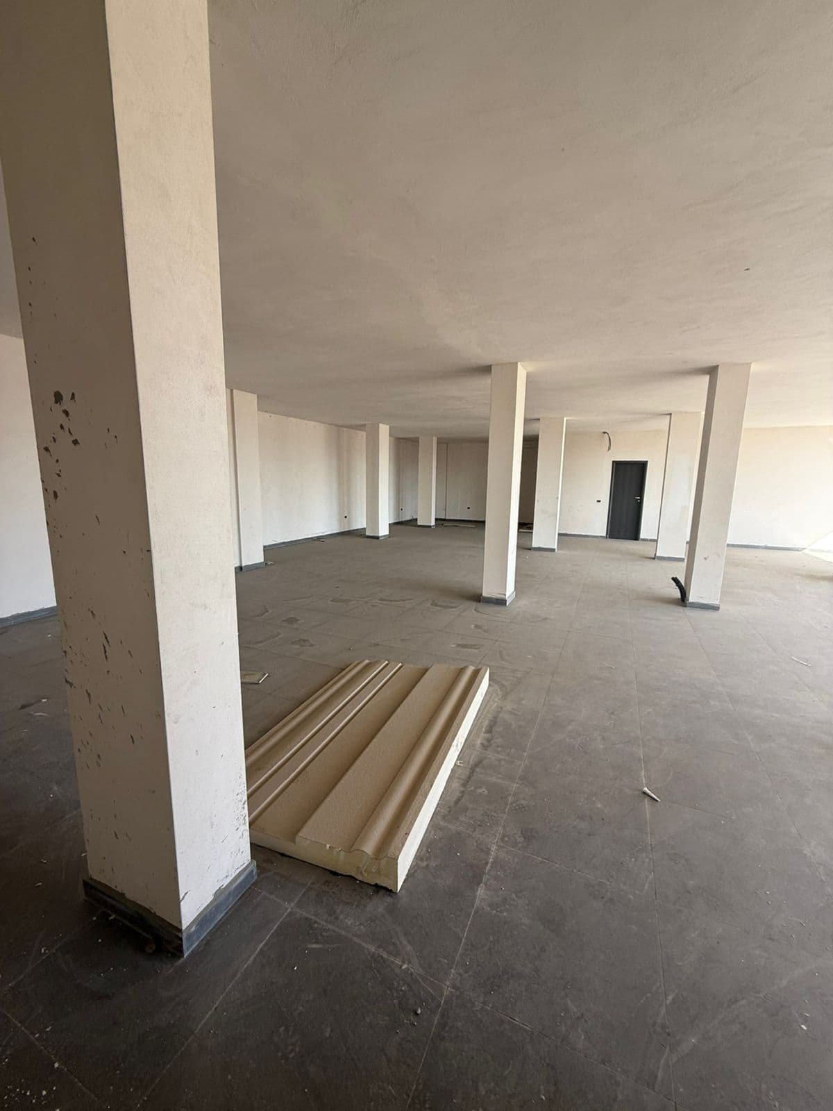 Jepet ambient me qira ne Paskuqan 4