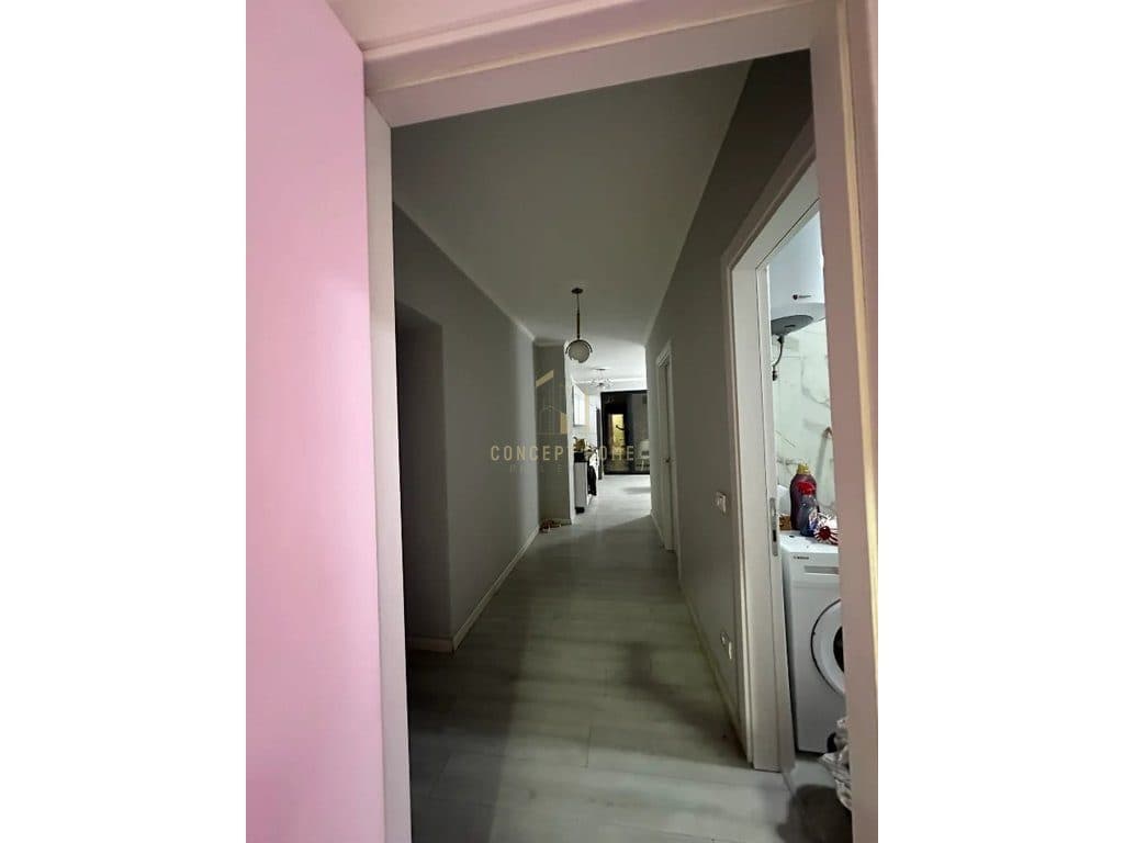 Jepet me qera apartament 2+1 Ne Astir 4