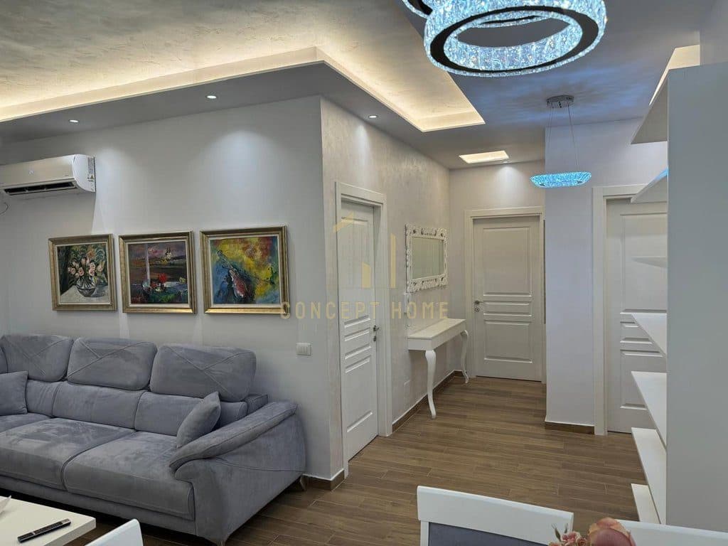 Apartament 2+1 me qera Amerikan 3 3