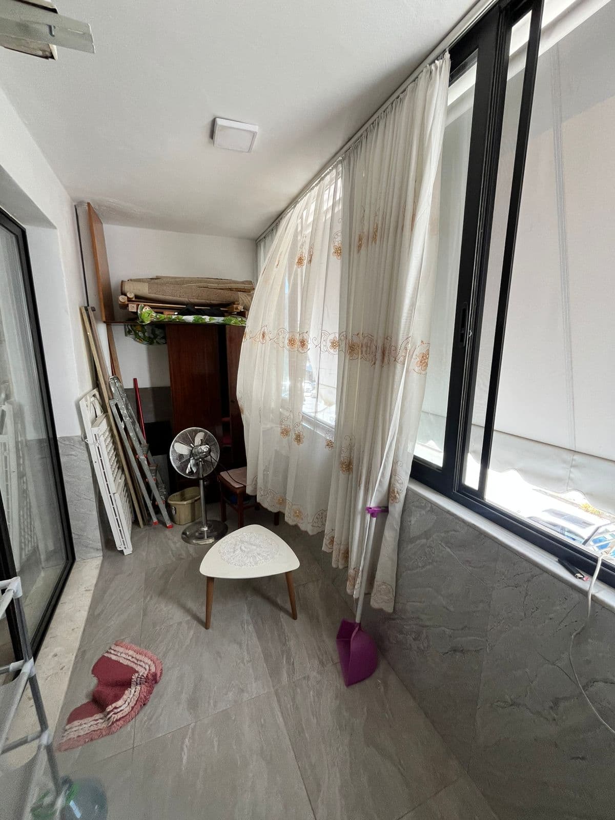 Jepet me qera apartament 1+1 ne Astir 3