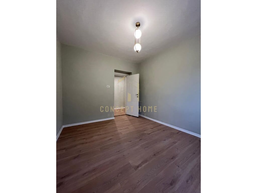 Shitet apartament 1+1 Ali Dem 4