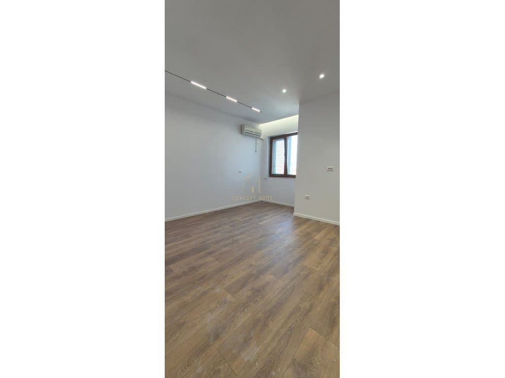 Shitet Apartament 1+1 ne 3