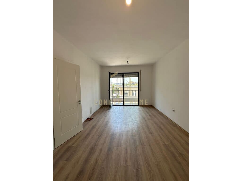 Jepet me qera Apartament 2+1 ne Kinostudio