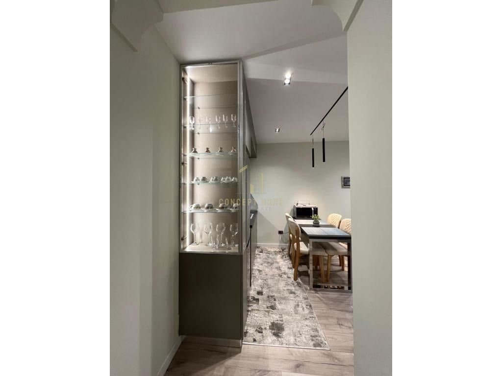 Jepet me qera Apartament 1+1 ne Qender 3