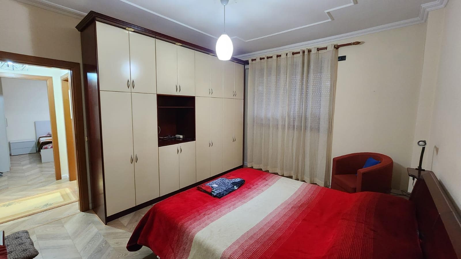 Apartament 3+1 Për Qira Tek Ish Ekspozita - 1000€ | 240 m² 4