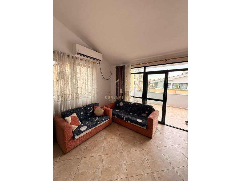 Apartament 2+1 Me Qira tek Komuna Parisit Qendra Kristal, Tiranë - 600€ | 123 m² 2