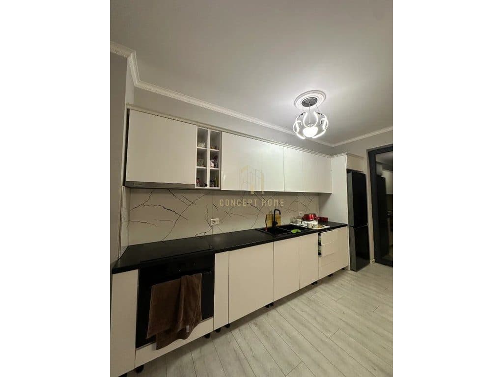 Jepet me qera apartament 2+1 Ne Astir 3
