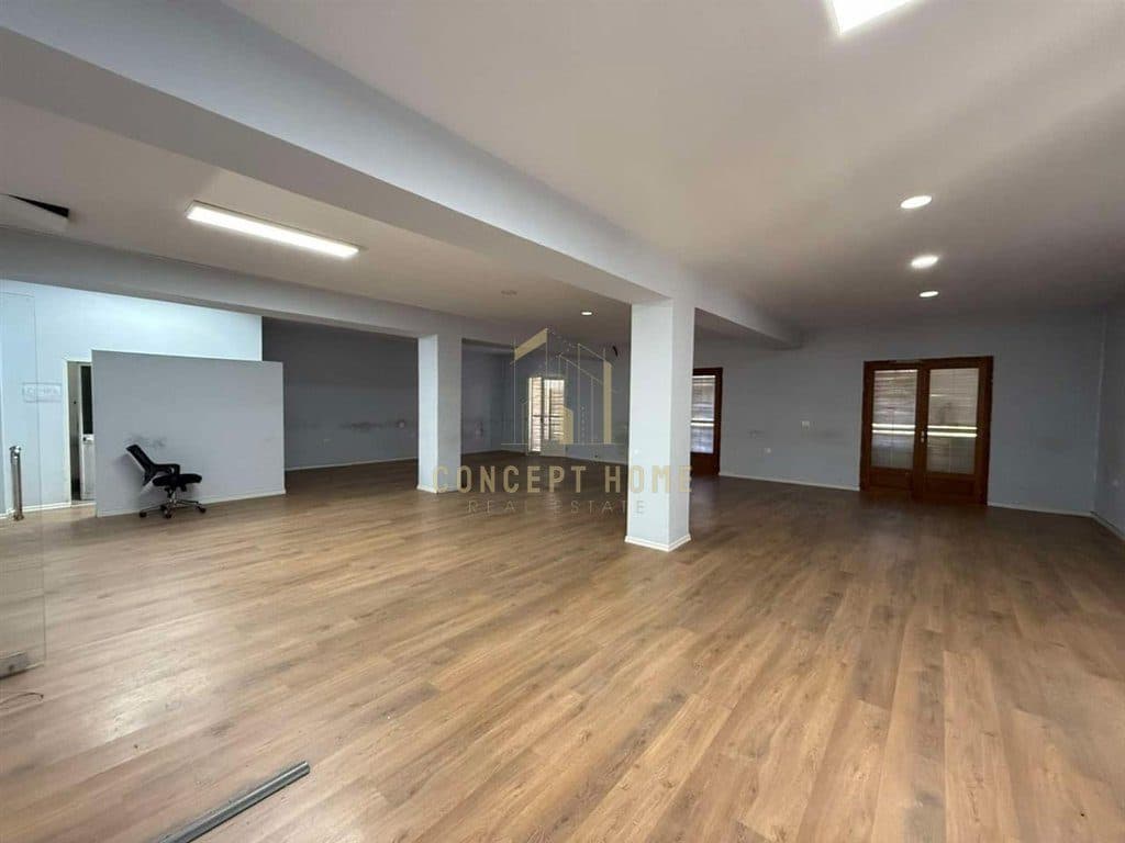 Jepet me qera ambient biznesi te 21 Dhjetori.