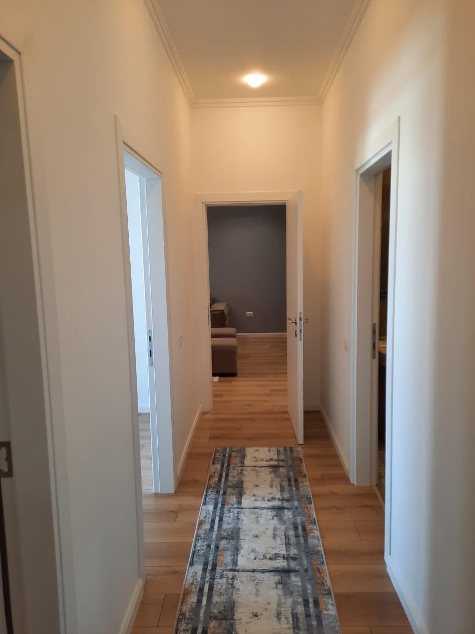 Jepet me qera apartament 3+1+2 Te Square 21 4