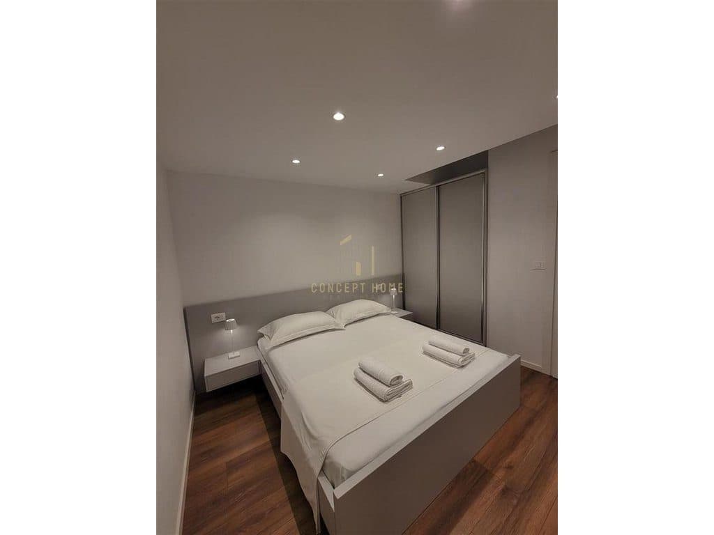 Jepet me qera Apartament 1+1 Tek Rruga e Durresit 2