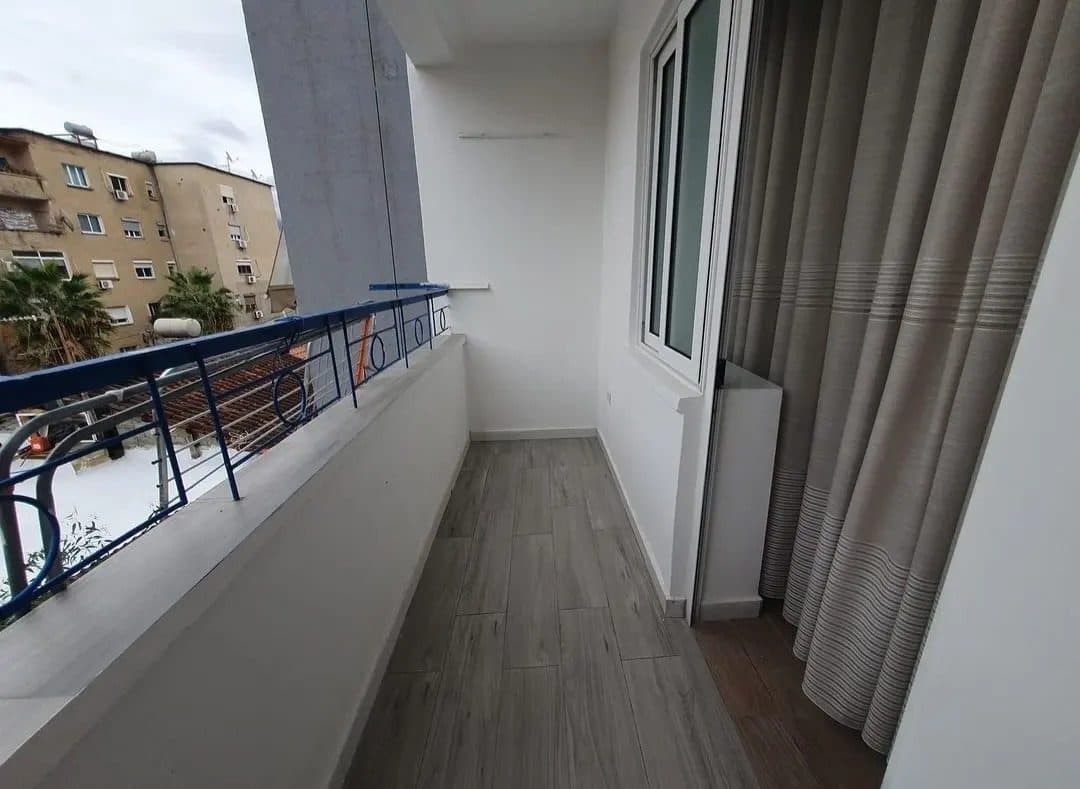 Apartament 1+1 Me Qira në Rruga e Durrësit, Tiranë - 480€ | 52 m² 2