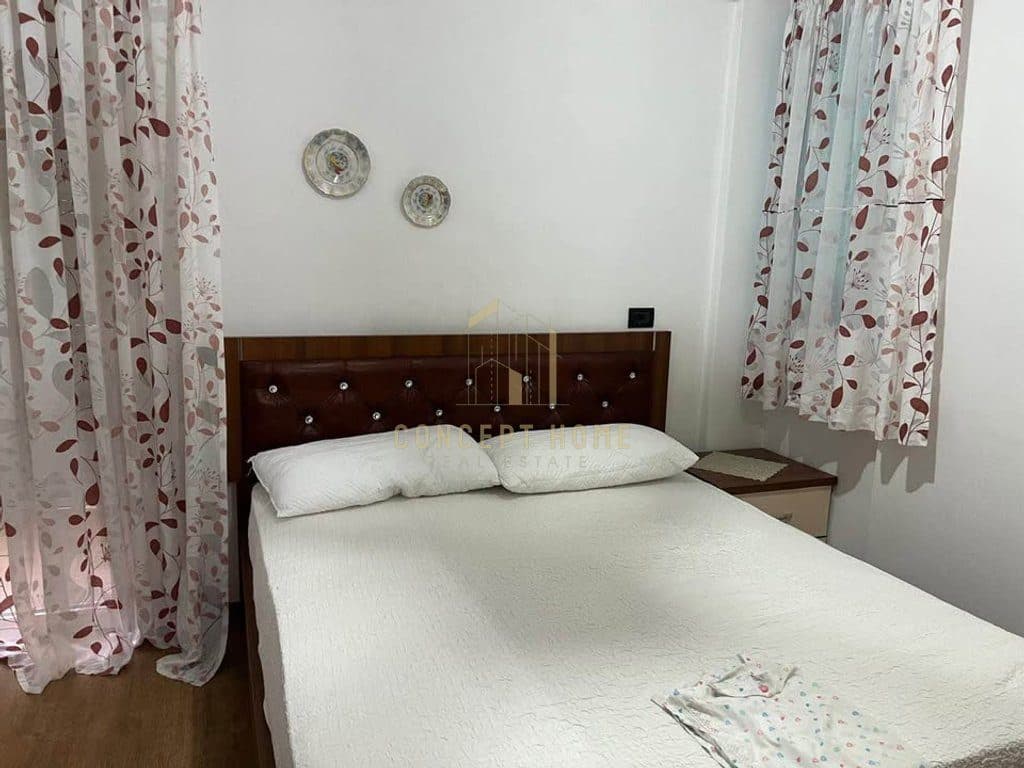Jepet me qera Apartament 2+1 tek