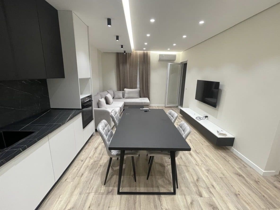 Apartament 2+1 me qera tek Univers City