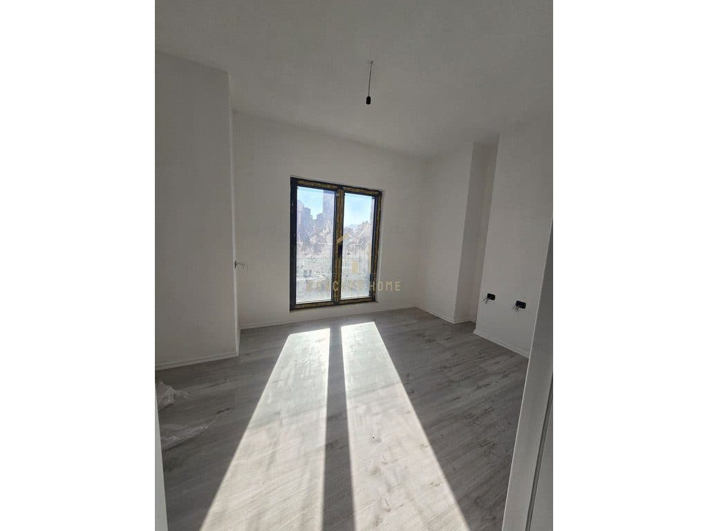 Jepet me qera apartament 2+1 ne Qender 2