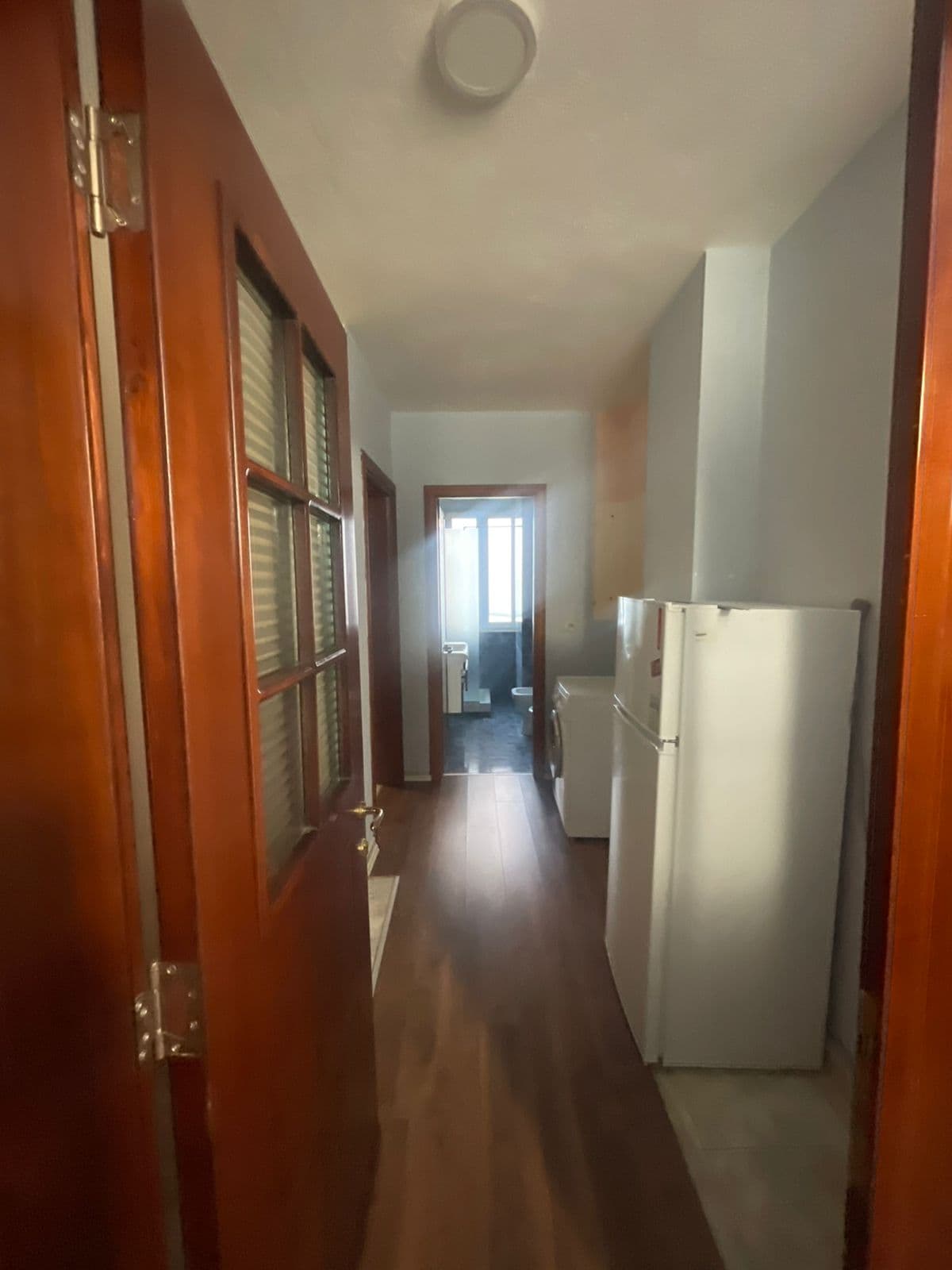 Shitet apartament 3+1+2 tek Komuna e Parisit / 280.000 euro 2