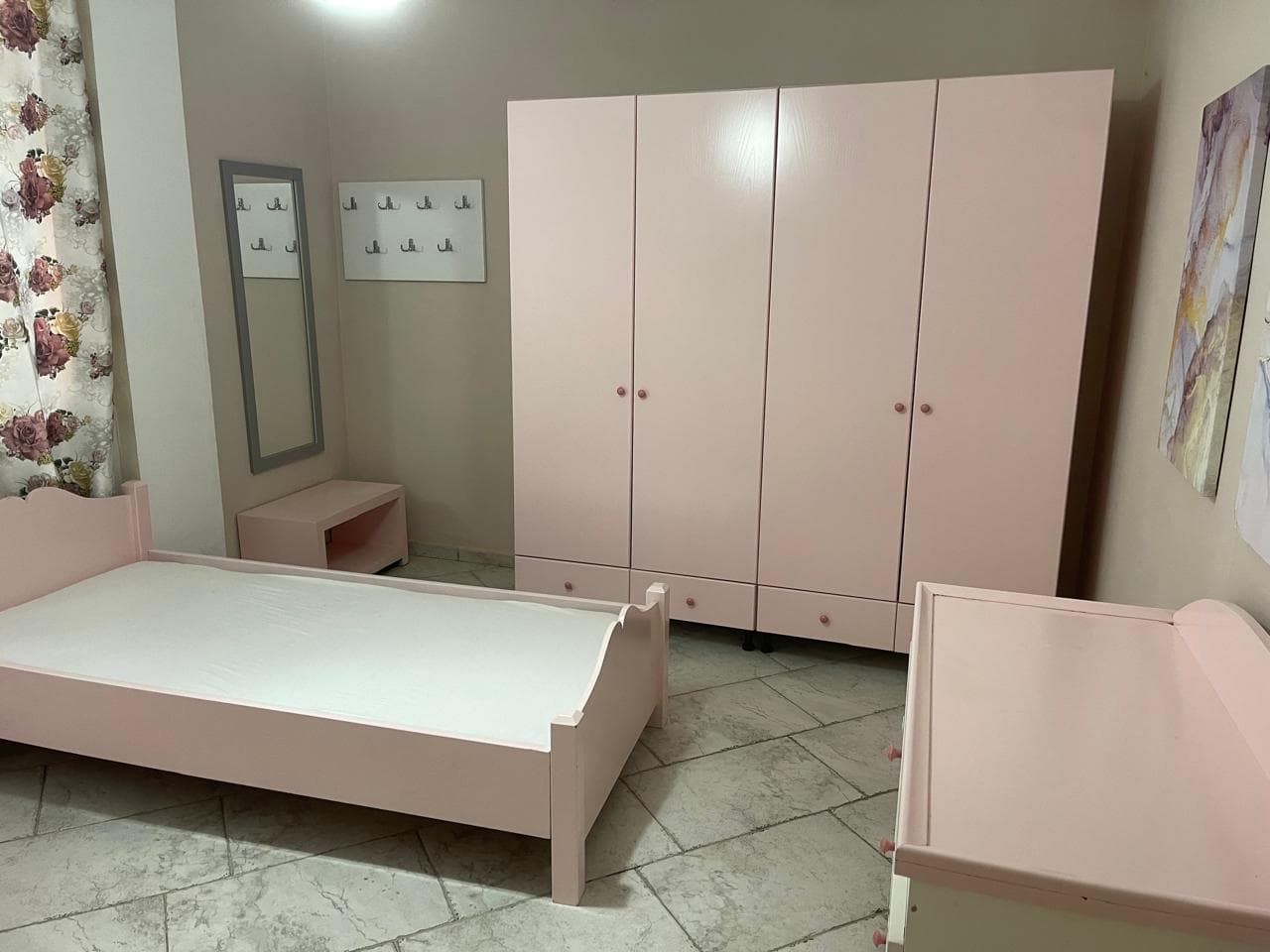 Jepet Shtepi Private me qera tek Pazari i Ri/65,000 lek 4