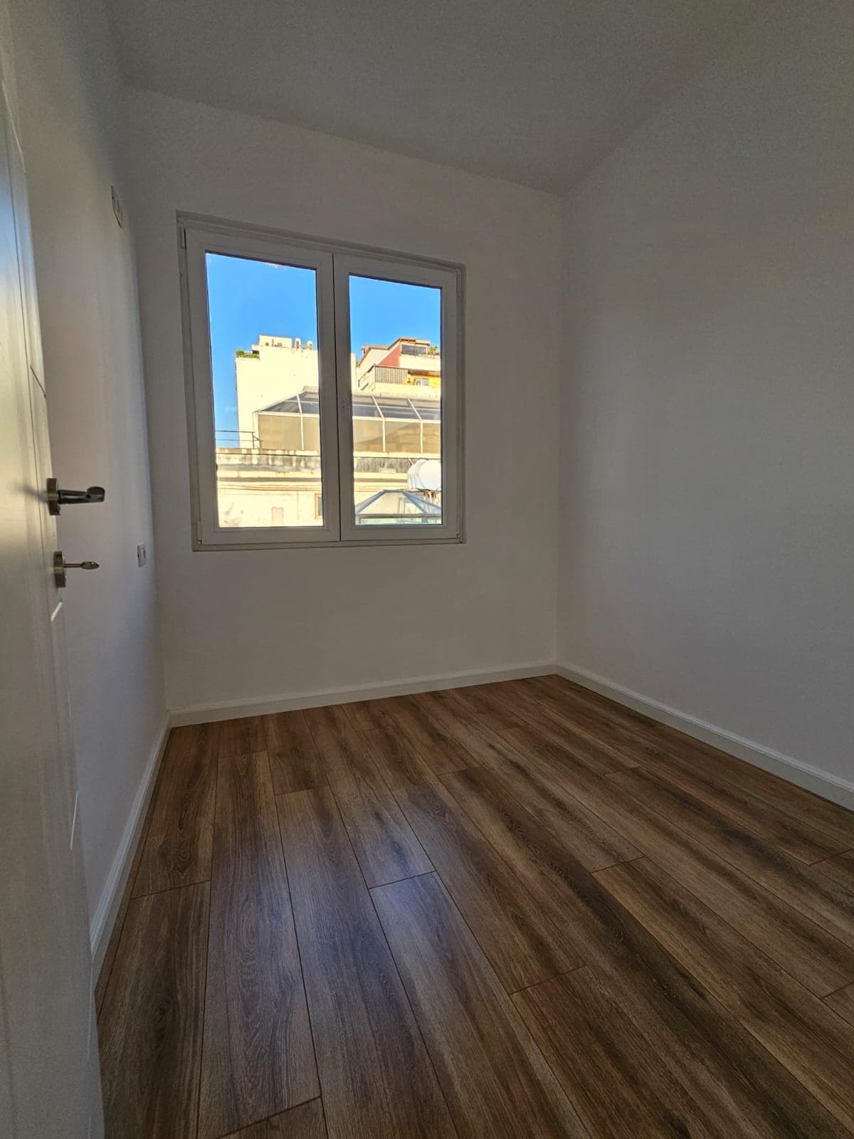 Apartament 2+1 Për Shitje në Rruga e Kavajes, Tiranë - 167,000€ | 65.5 m² 3