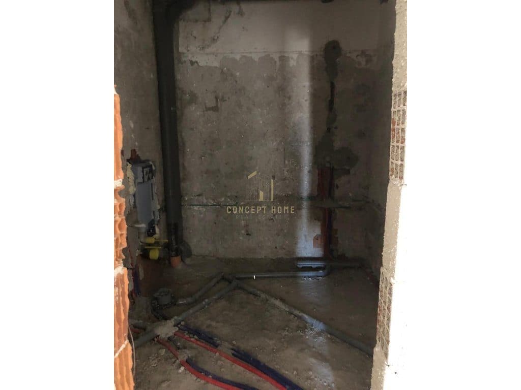 Jepet me qera apartament 3+1+2 tek Kristal Center 2