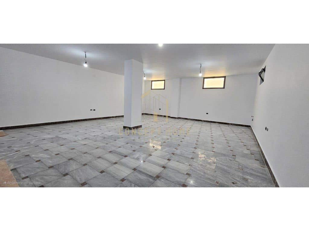 Dyqan Per Qera tek Blloku, Tirana - 3700€ | 200 m² 3