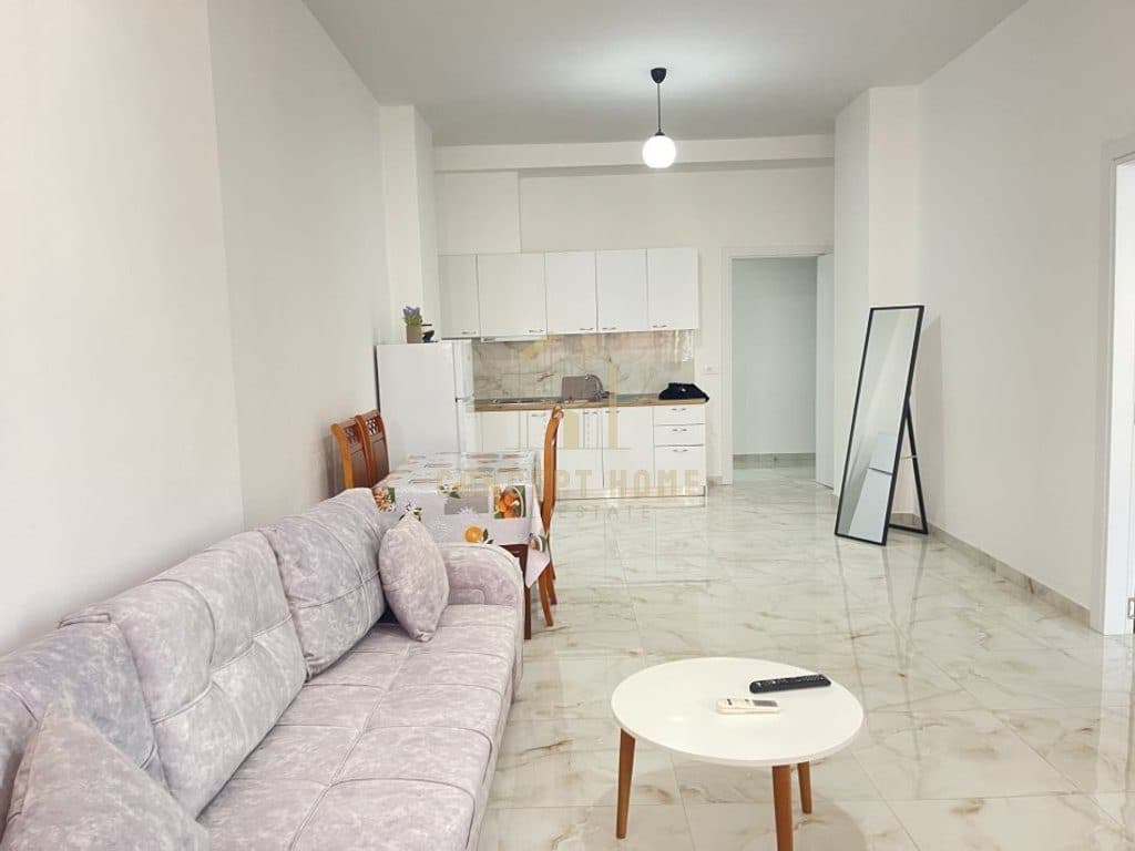Jepet me qera apartament 2+1