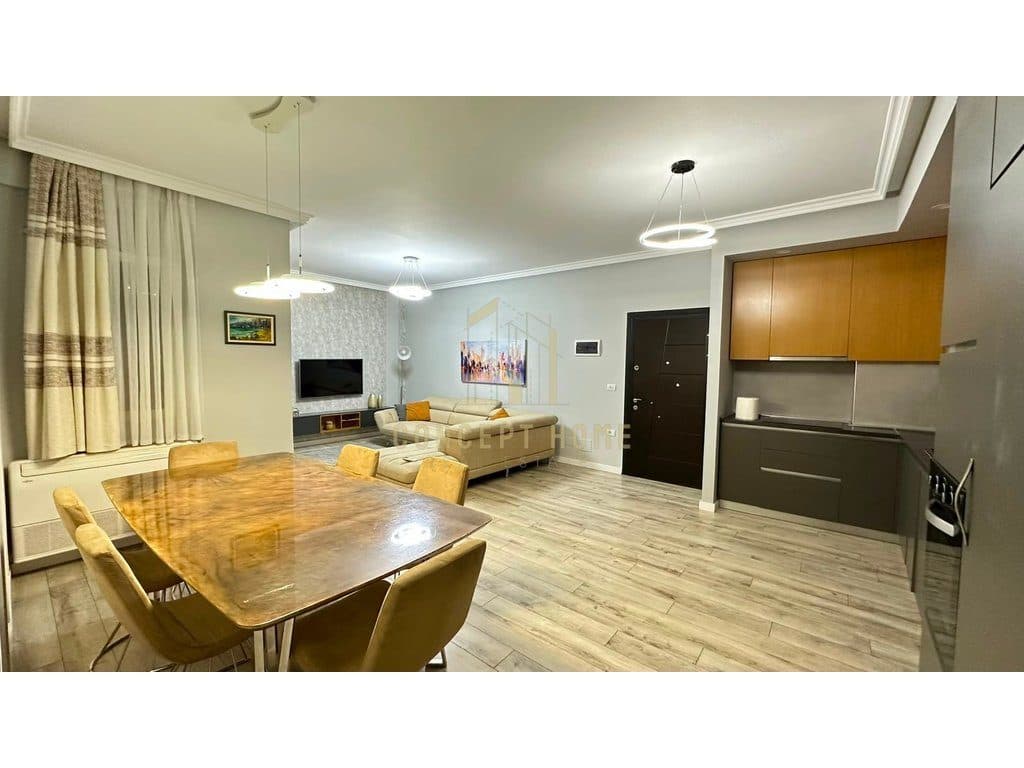 60,000 leke Jepet me qera apartament 2+1 ne 2