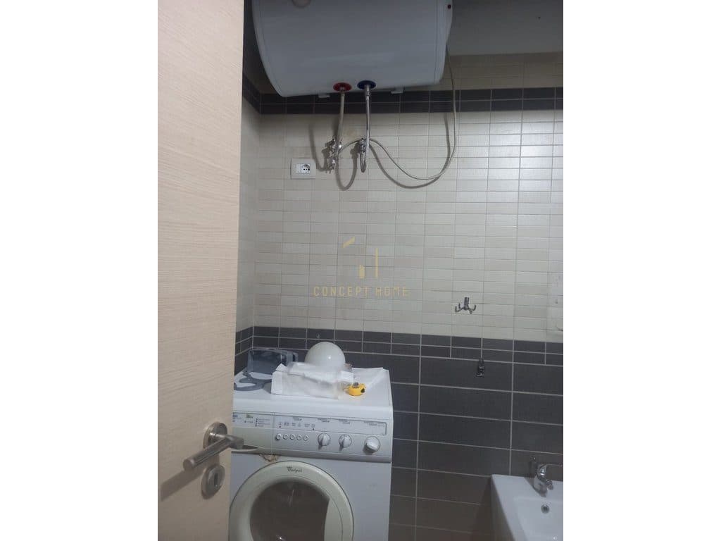 Apartament 2+1 Me Qira në 21 Dhjetori, Tiranë - 650€ | 80 m² 3