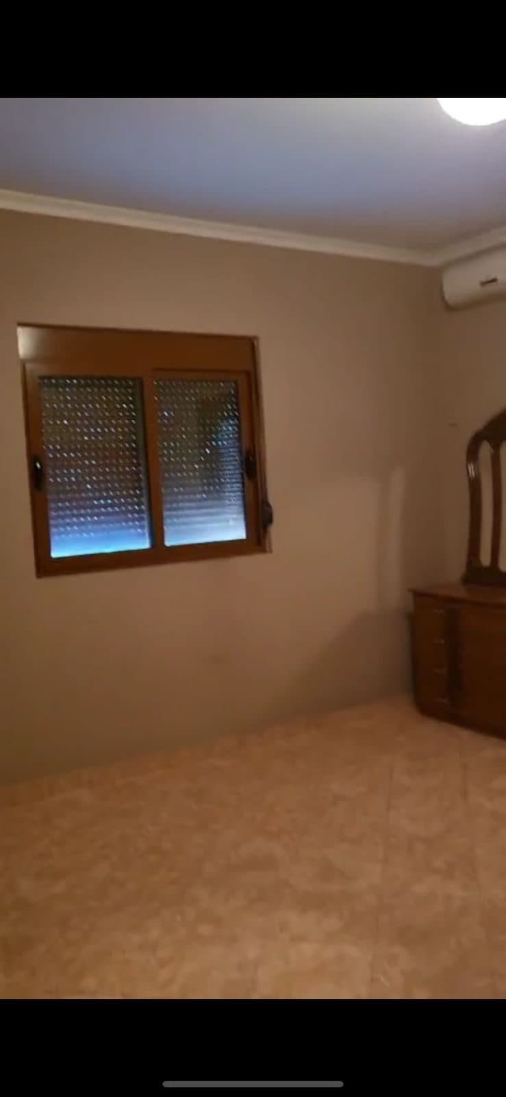 Jepet me qera Apartament 2+1: Tek Vilat Amerikane, Rruga 3 Vëllezërit Kondi. 3
