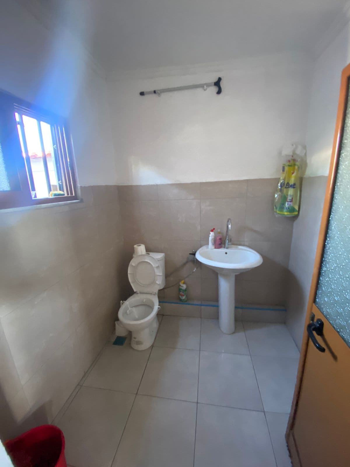 Shitet biznes i ngritur Tabachino, Laprakë/400€ qera, 3500€ shitje 3