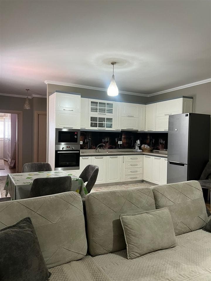 Jepet me qera apartament 2+1 ne Don Bosko 2
