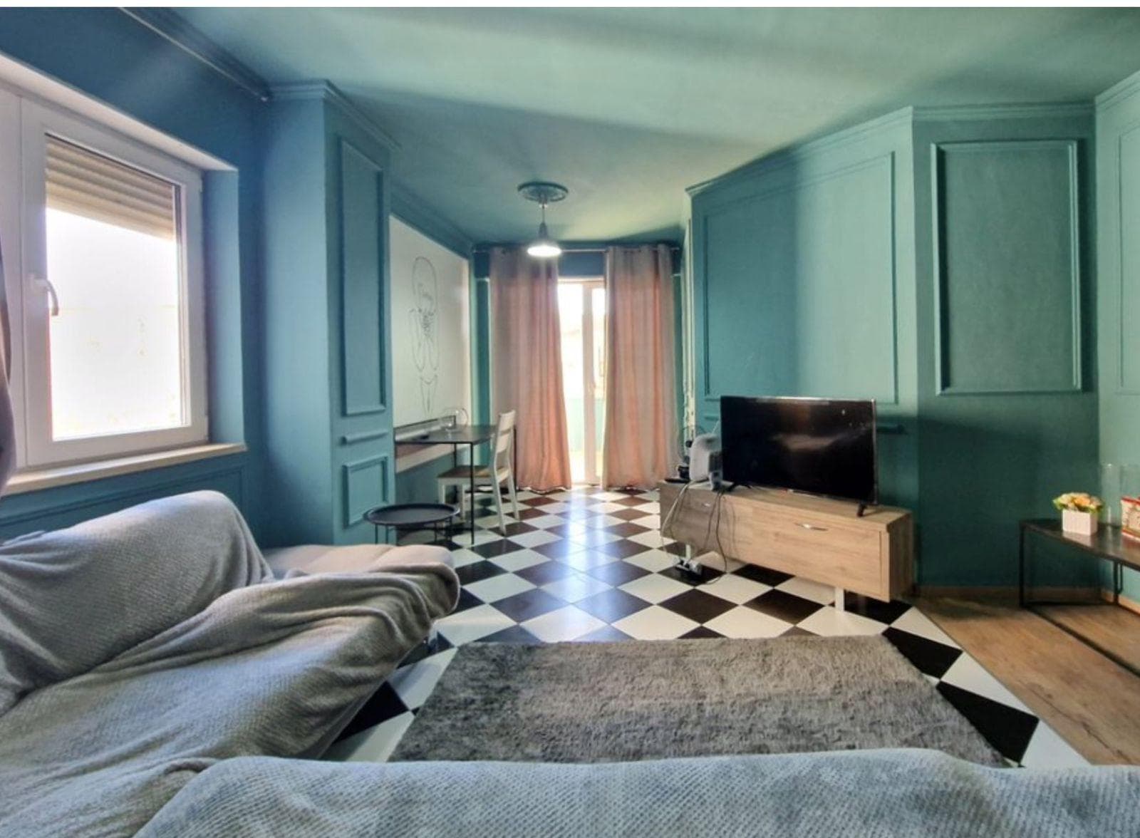 Shitet apartament 2+1+2 Bulevardi Bajram Curri