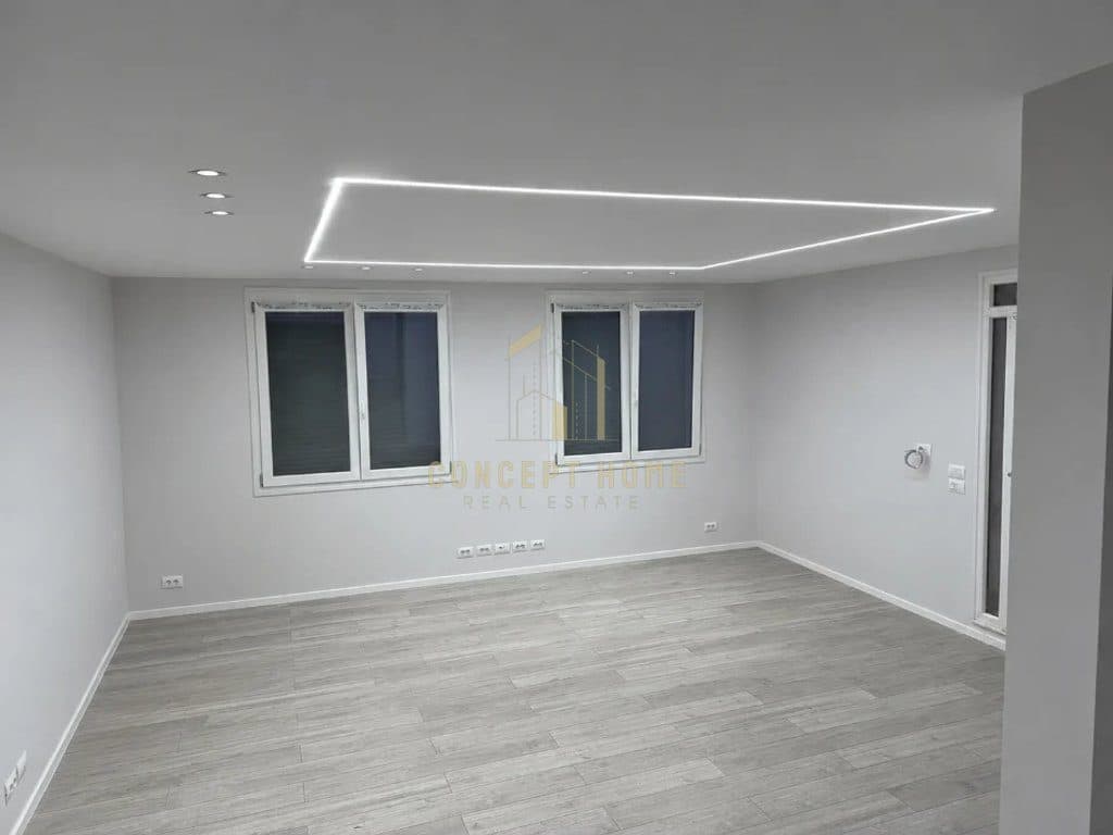 Dyqan me qira ne rruga e elbasanit tirane 1500eur 73 m2