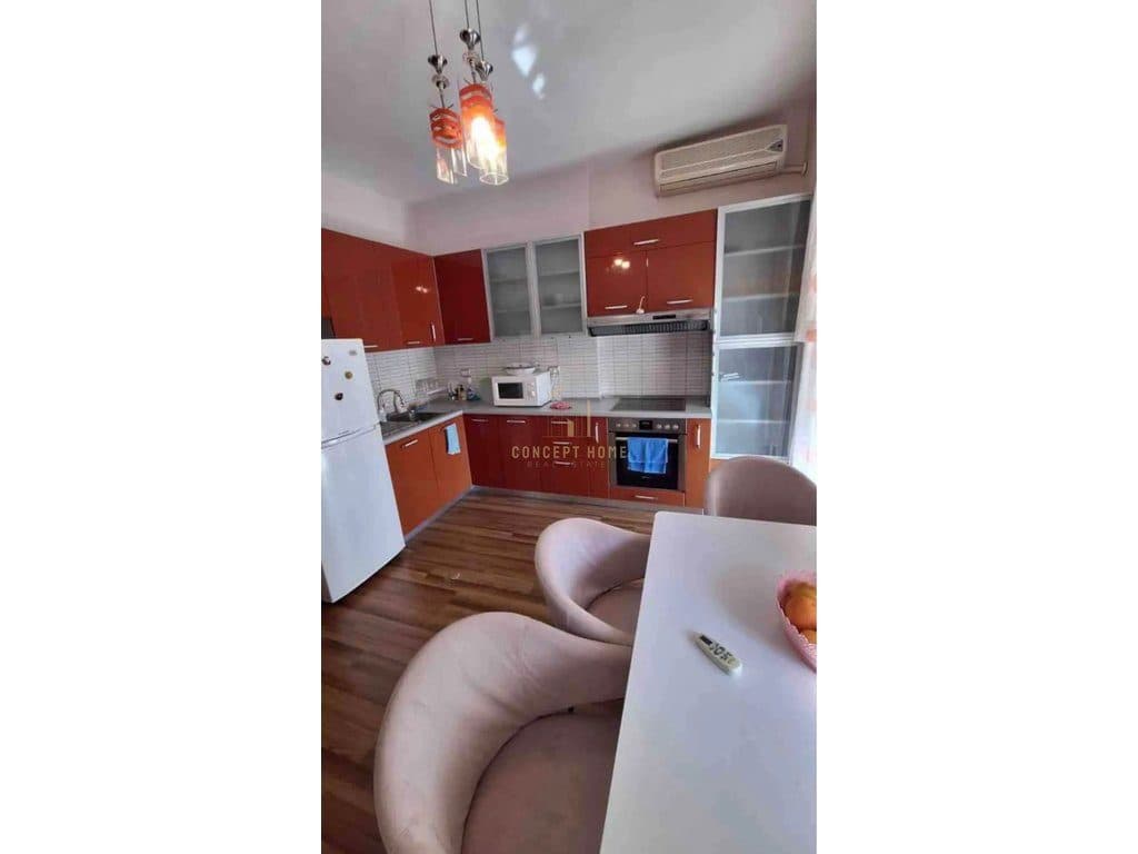 Shitet apartament 2+1 ne Myslym shyr 2